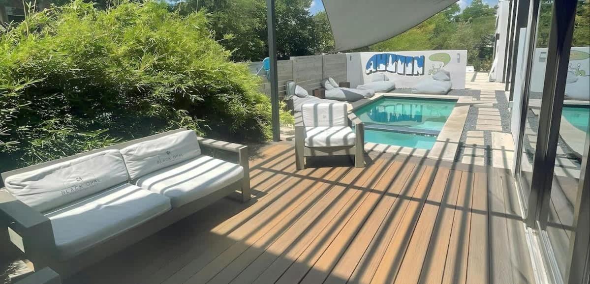 Modern 2-home Oasis W Pool & Hot Tub In Dt Holiday home Austin