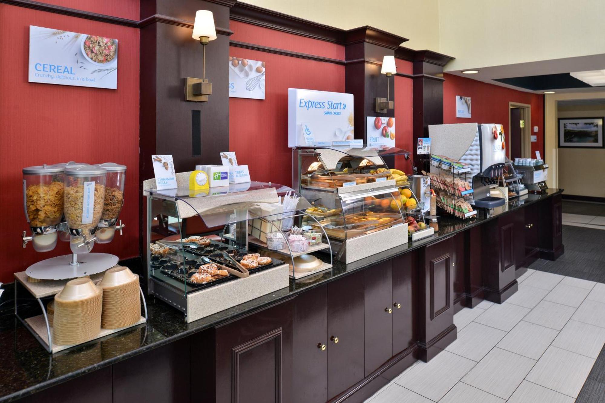 Hotel Express & Sw - Sunset Valley, And Ihg 3*