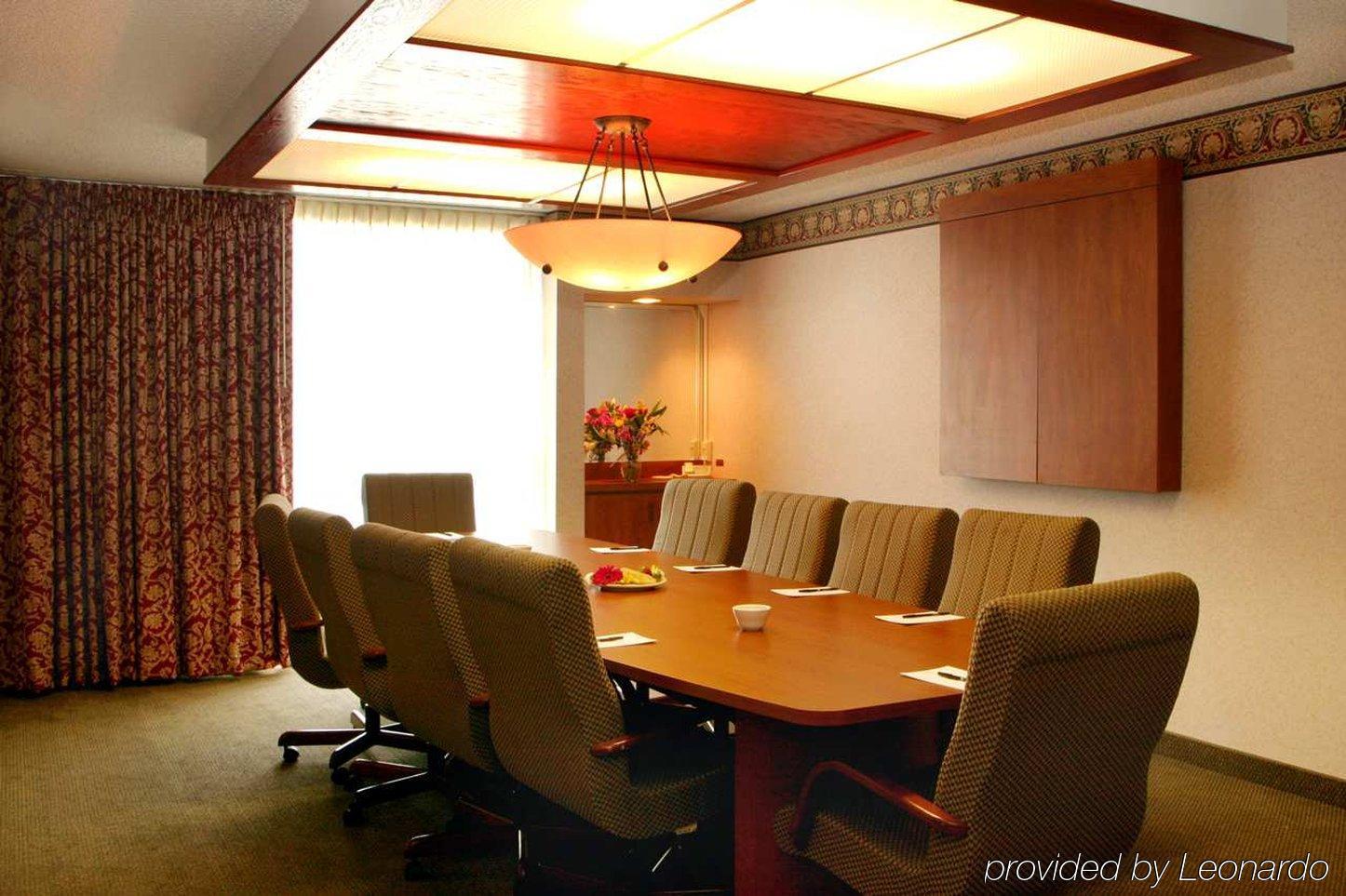 Embassy By Hilton Austin
