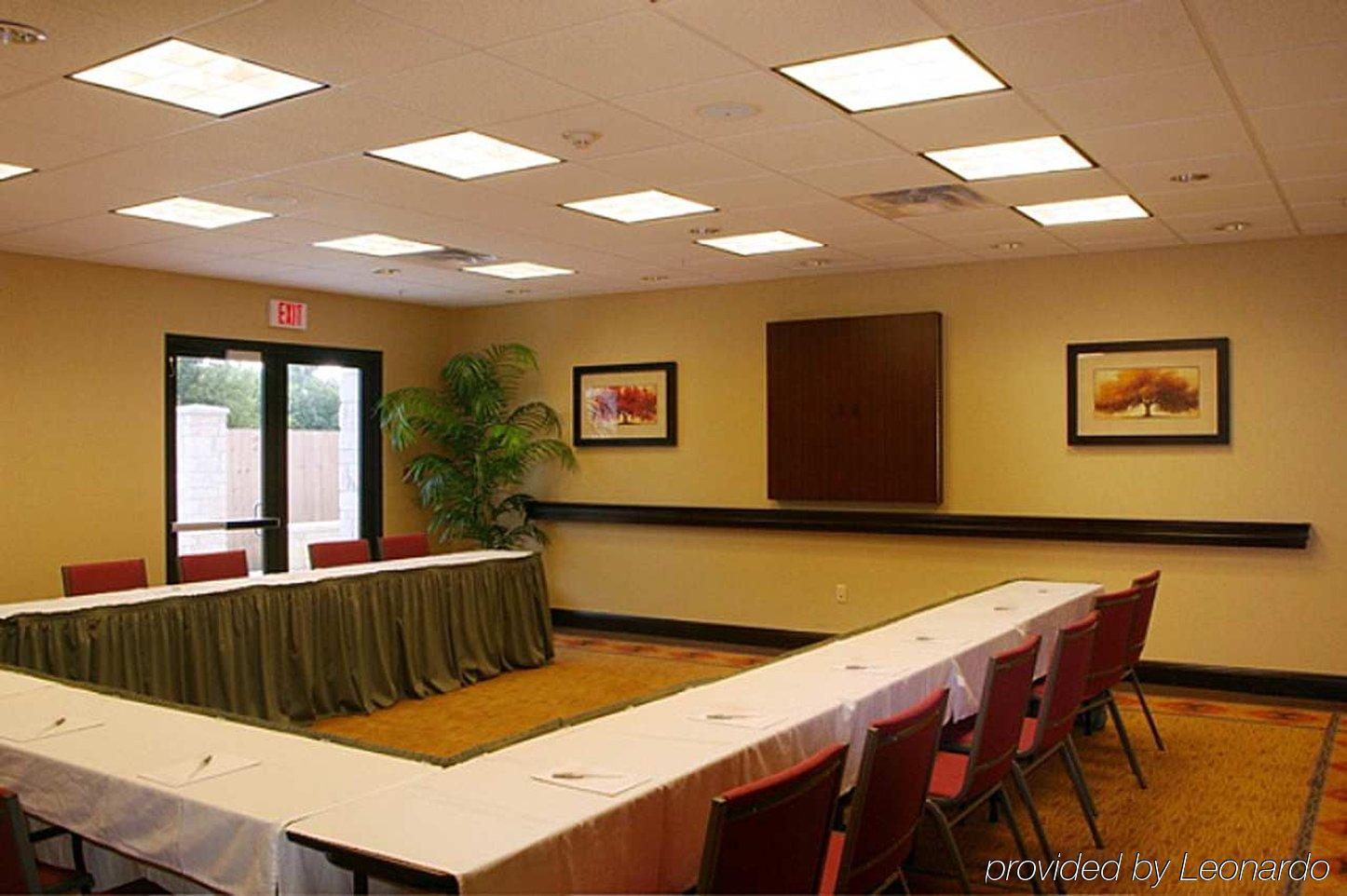 Hotel Hampton & Cedar Park-lakeline 3*