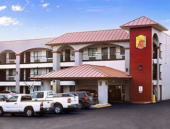 Super 8 By Wyndham University/downtown Area Austin