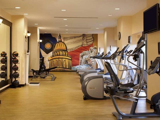 Hotel Hilton Garden Downtown-convention Center 3*