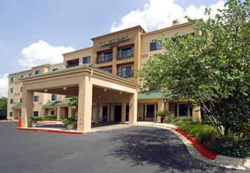 Courtyard By Marriott The Domain Area Austin
