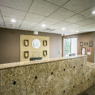 Comfort Nw Lakeline Hotel 3*