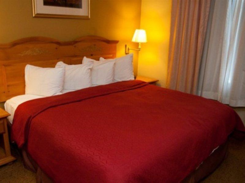 Country & By Radisson, Austin-university, Tx