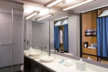 Hotel Aloft Northwest
