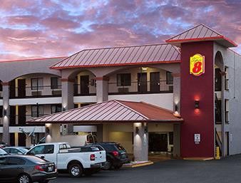 Super 8 By Wyndham University/downtown Area Austin
