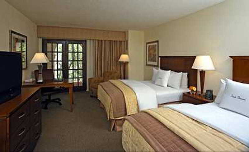 Doubletree By Hilton Hotel