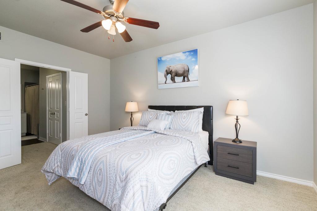 Apartment Downtown District By Yourent