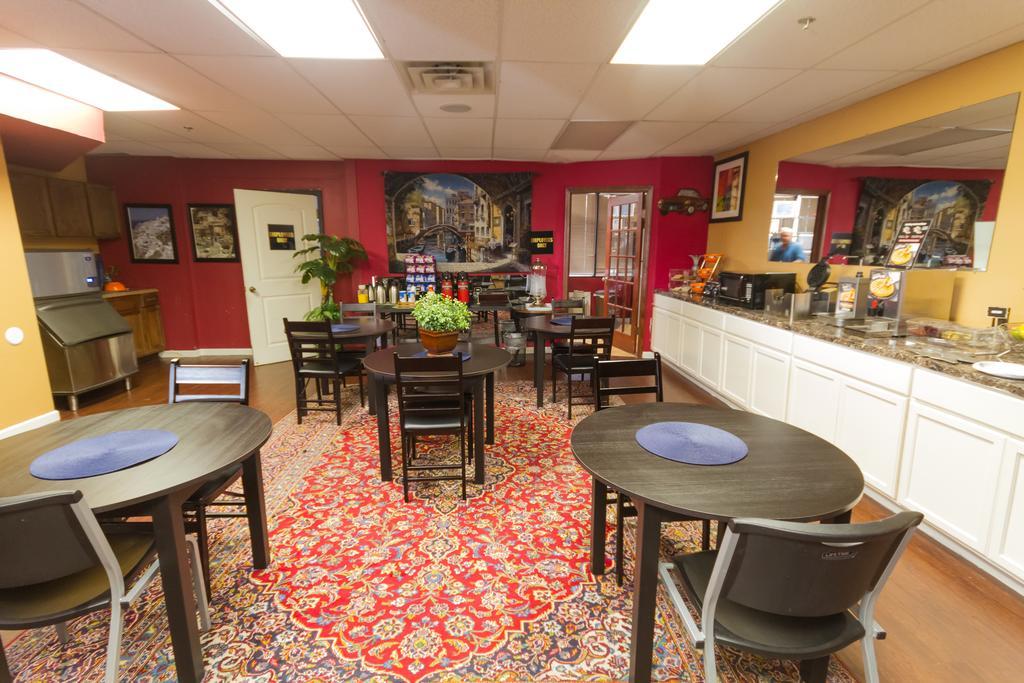 Peers Hotel 3* Austin