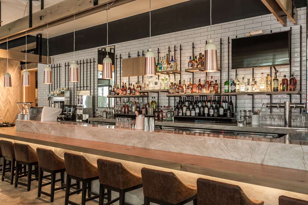 Aloft Downtown 3*
