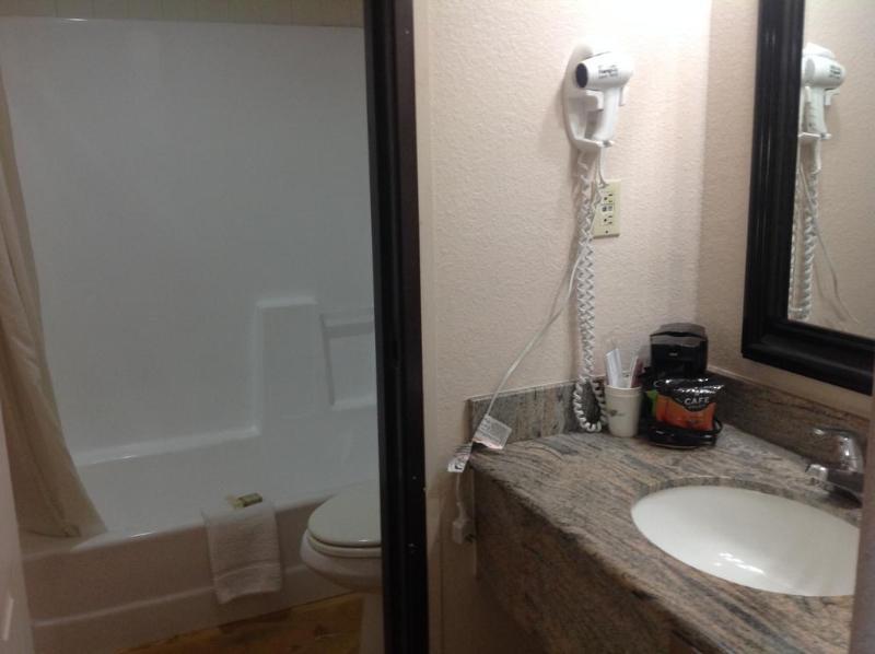 Motel Super 8 By Wyndham University/downtown Area Austin