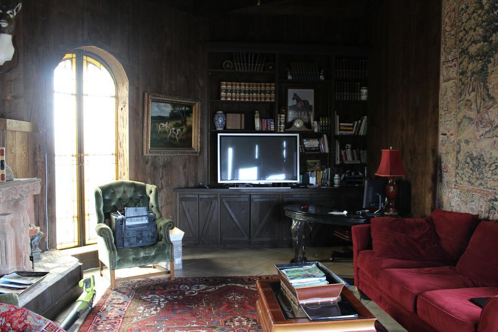 La Villa Vista Bed & Breakfast