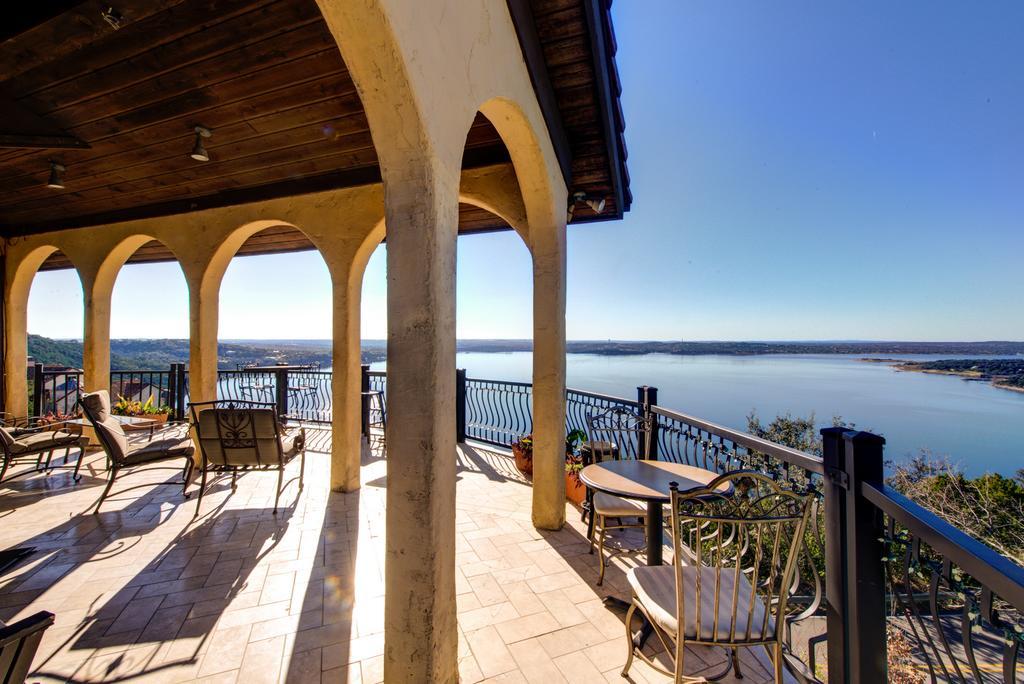 La Villa Vista