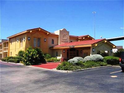 Baymont By Wyndham Area Hotel Austin