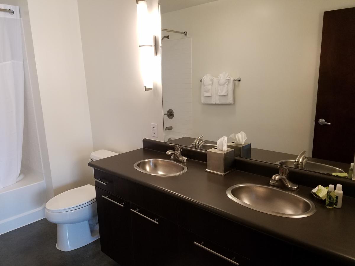 Oakwood At Amli On 2nd Apartment