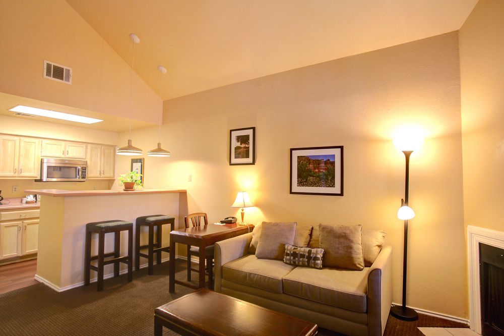 Habitat Hotel Austin