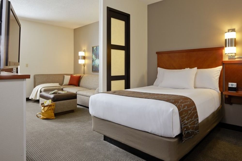 Hyatt Place Arboretum Hotel