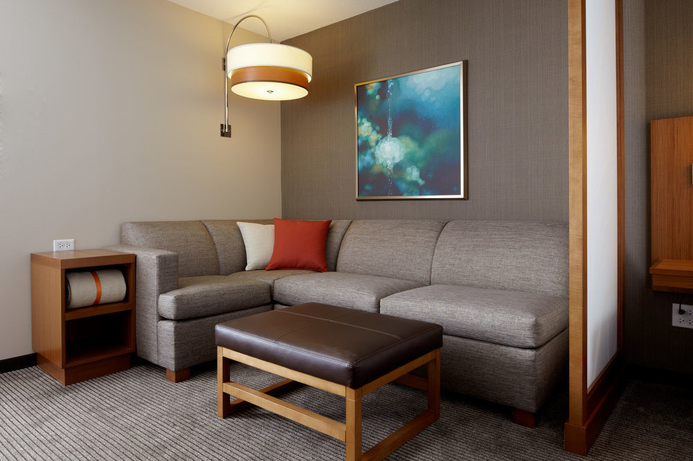 Hyatt Place Arboretum