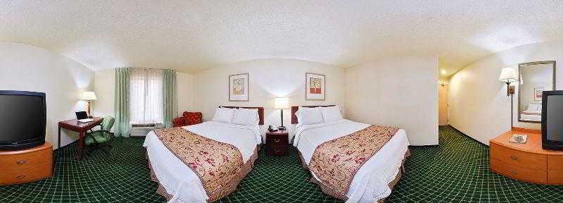 Hotel Fairfield And South Austin