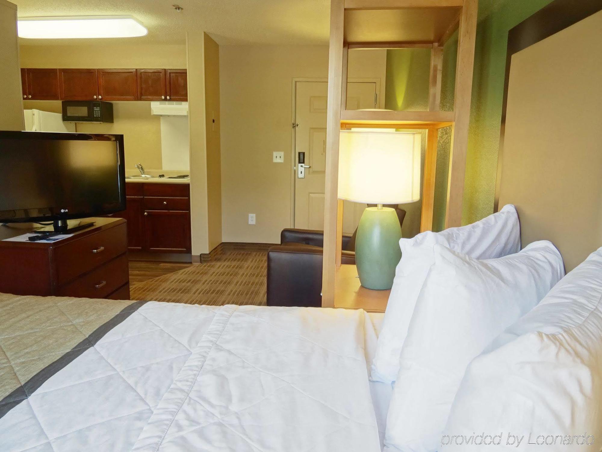 Hotel Extended America - - Northwest Arboretum - The Domain 2*