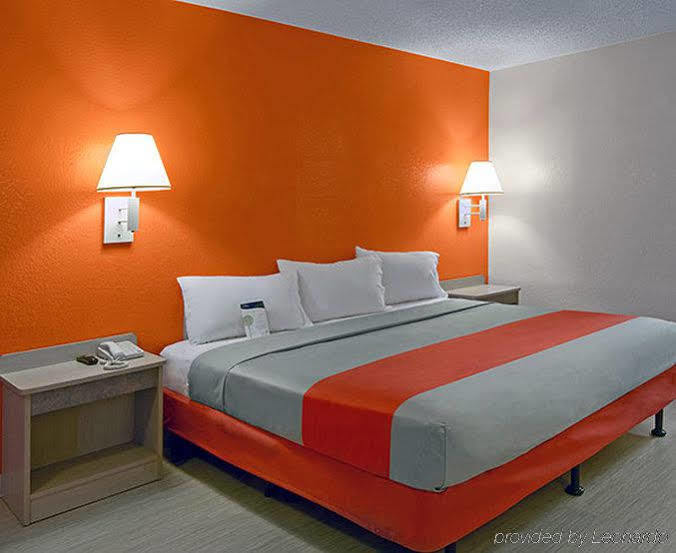 Hotel 6-austin, Tx - North Austin