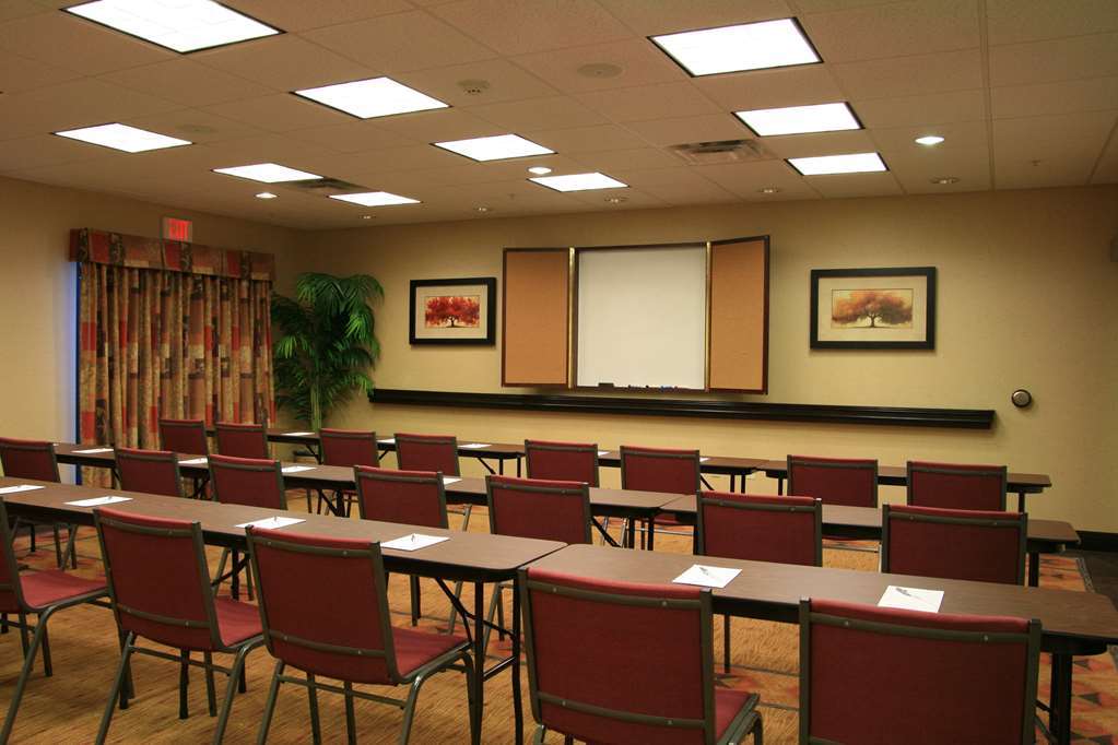 Hampton & Cedar Park-lakeline Hotel