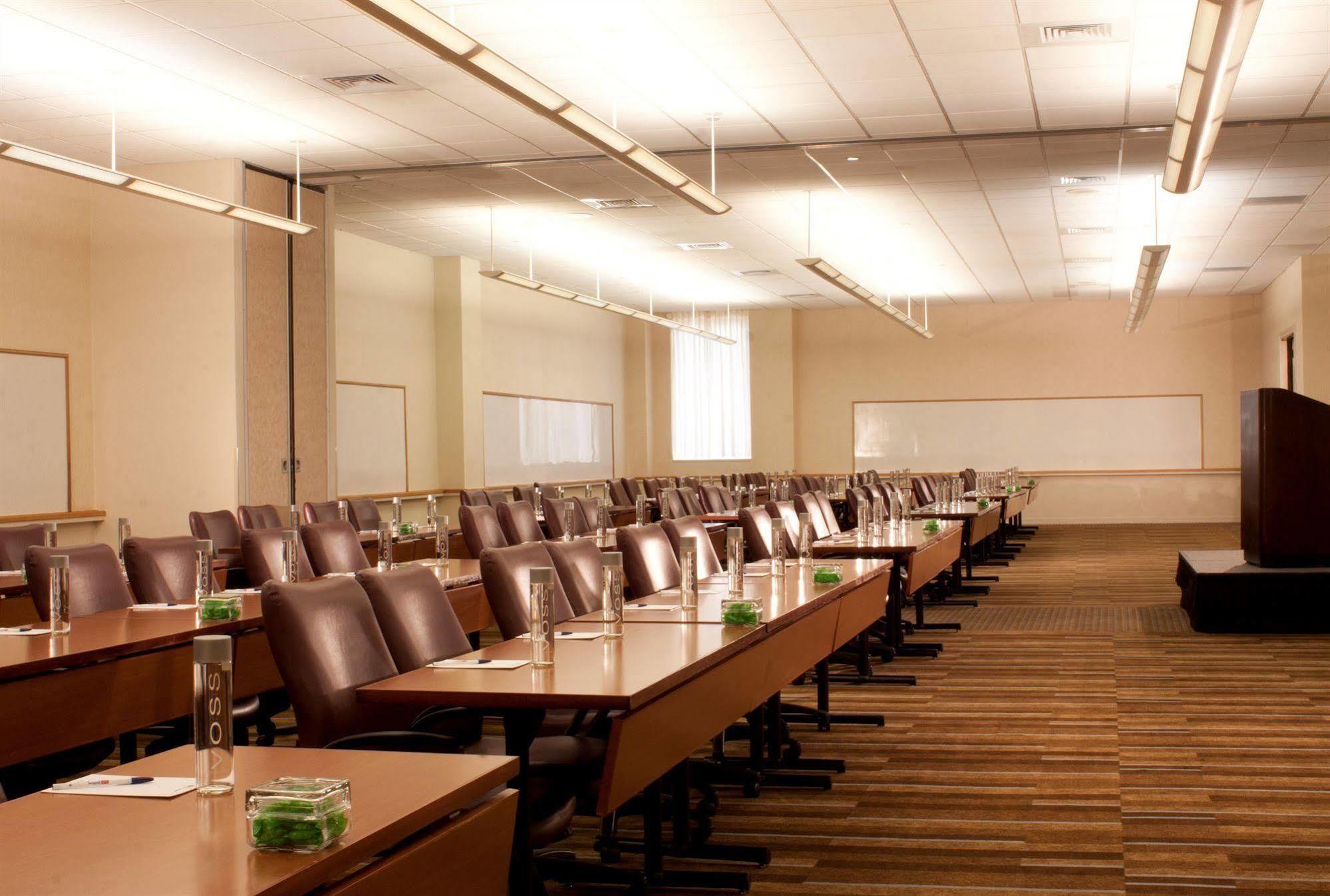 Hilton Garden Downtown-convention Center Hotel 3*