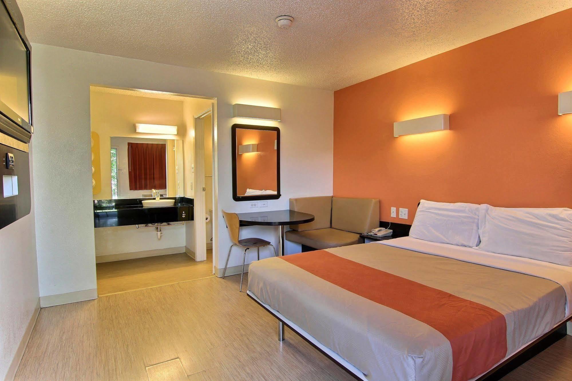 6-austin, Tx - North
