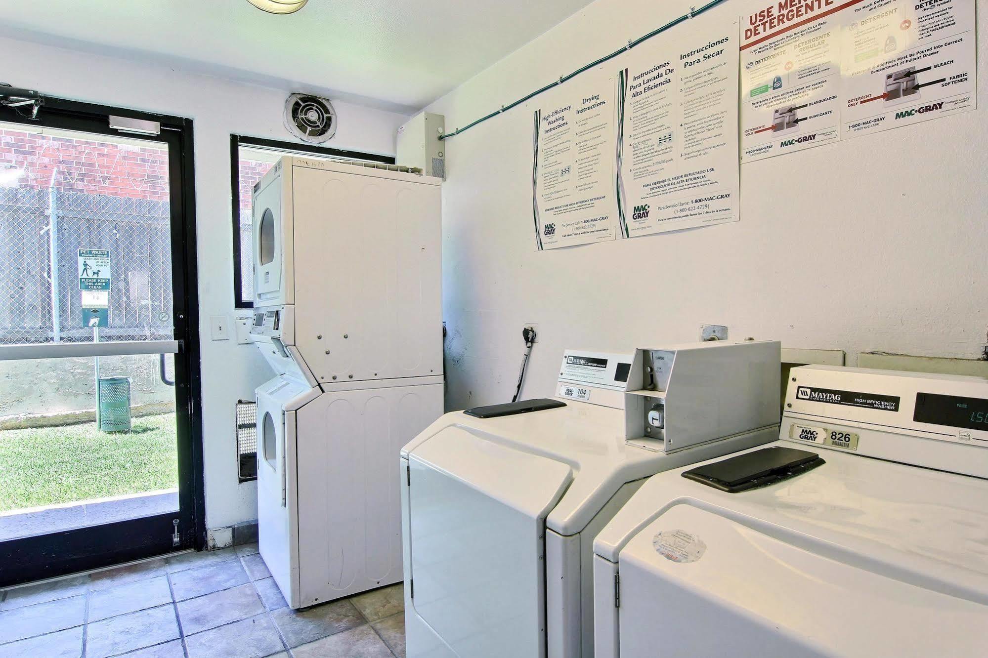 Hotel 6-austin, Tx - North 3*