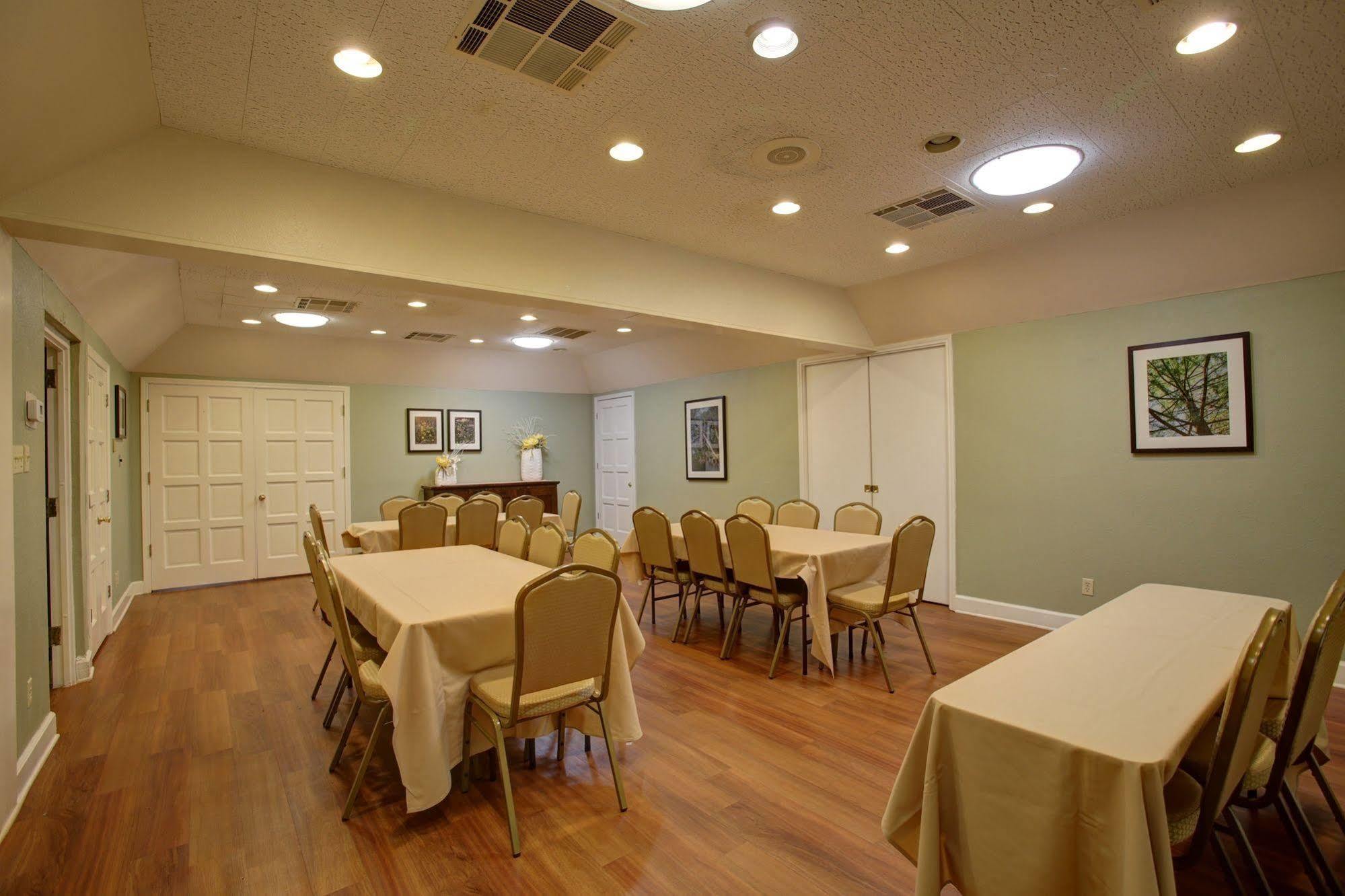 Habitat Hotel Austin