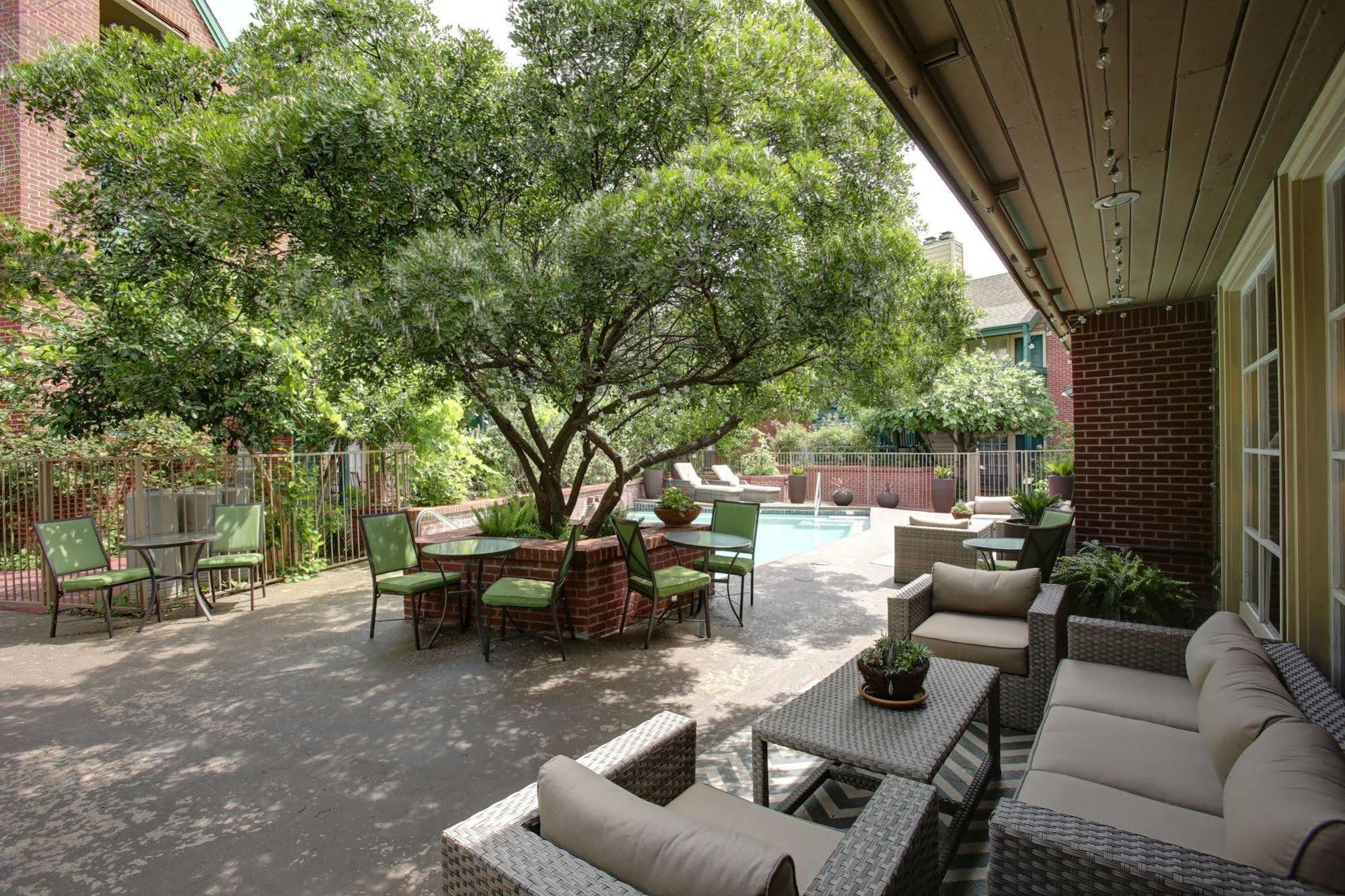 Hotel Habitat Austin