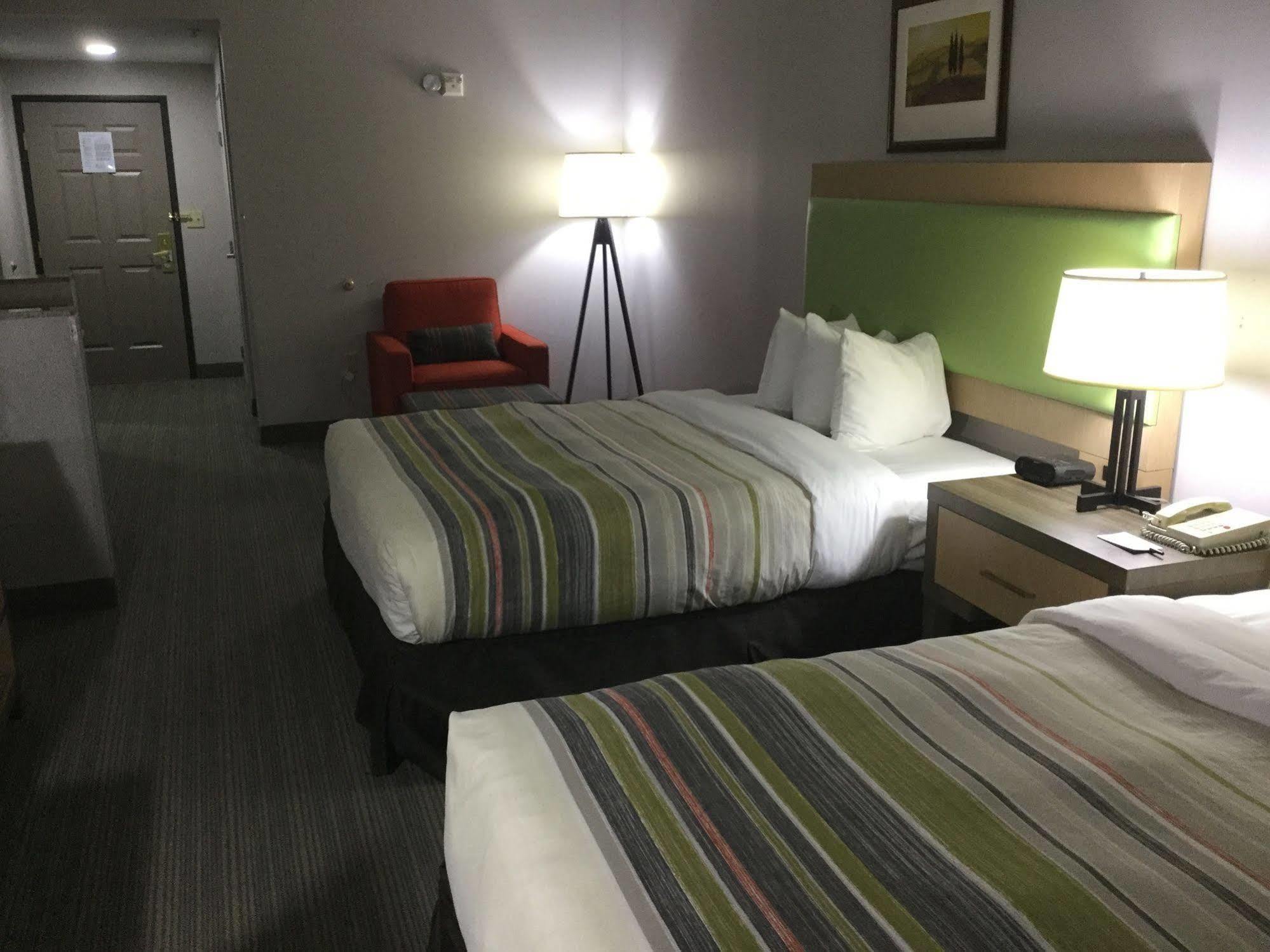 Country & By Radisson, Austin-university, Tx 3*
