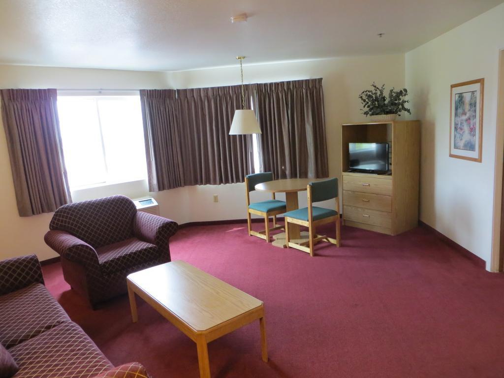 Hotel Super 8 By Wyndham North/university Area Austin