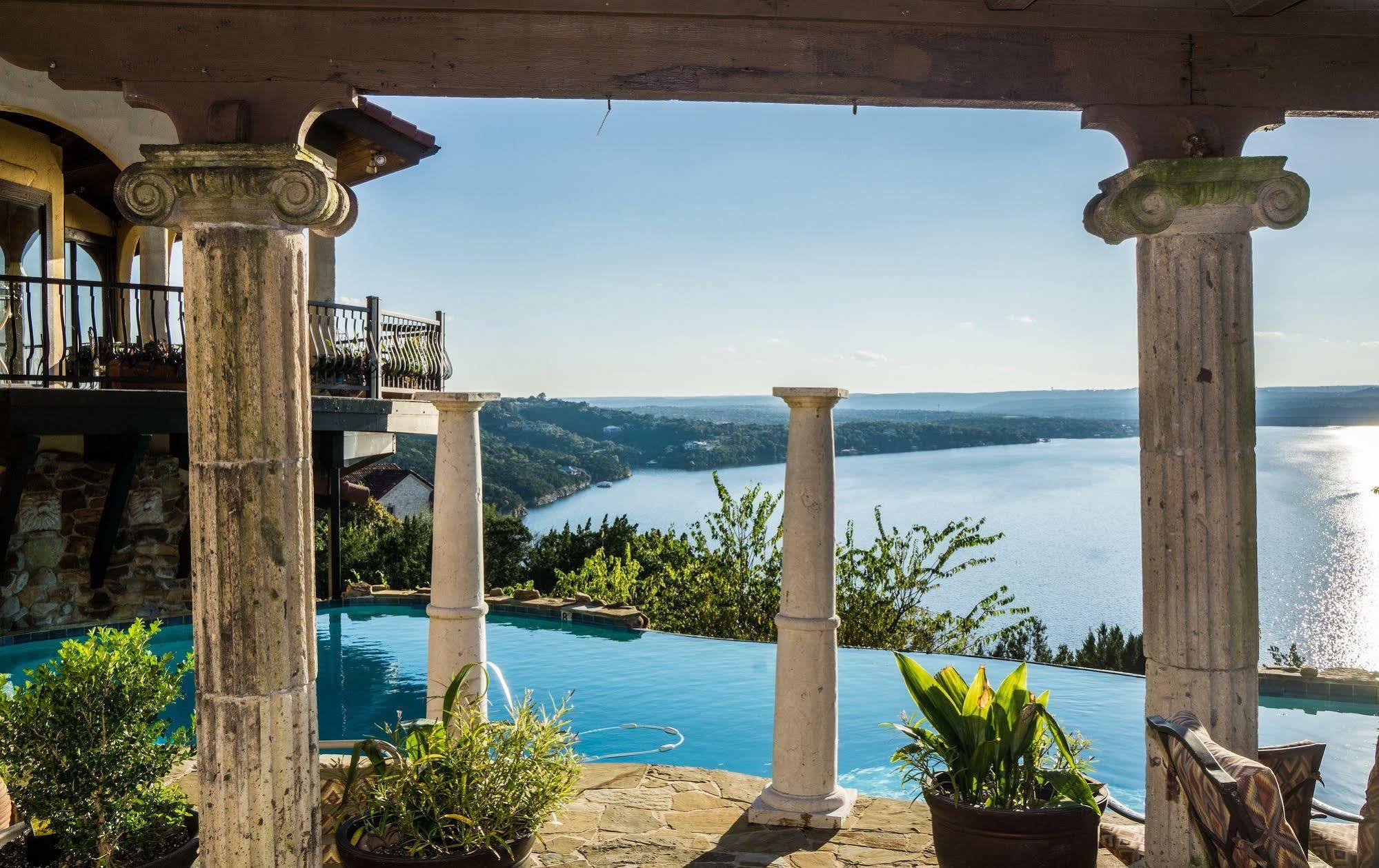 La Villa Vista