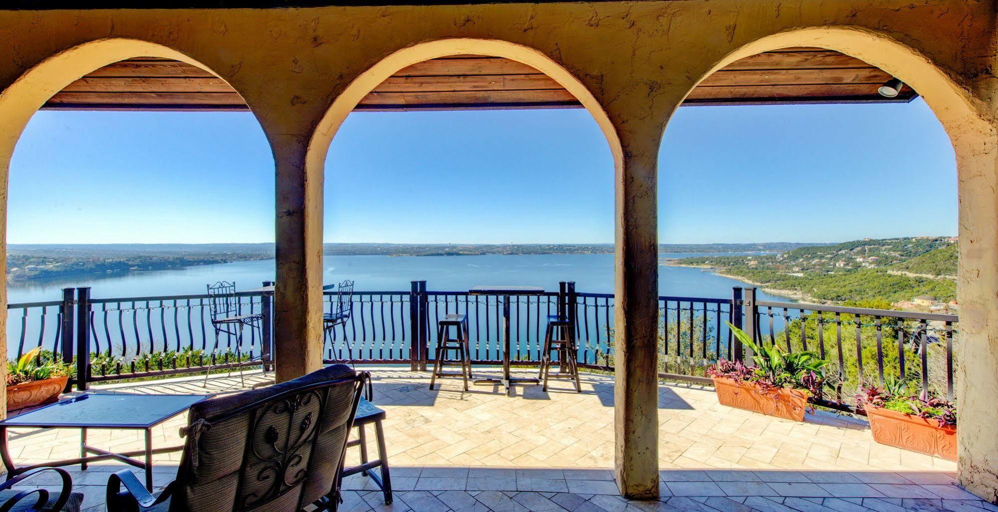 Bed & Breakfast La Villa Vista Austin