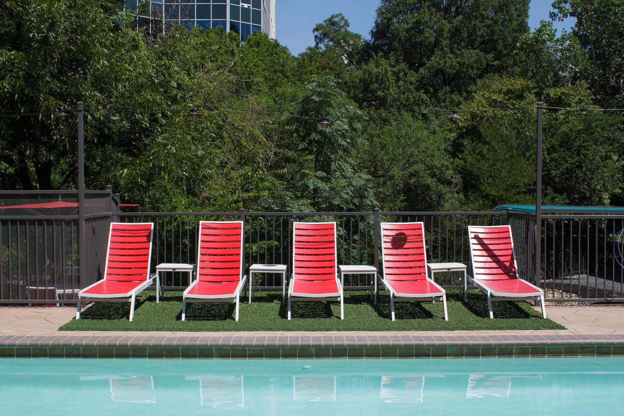Aparthotel The Guild Music District Red River St Austin