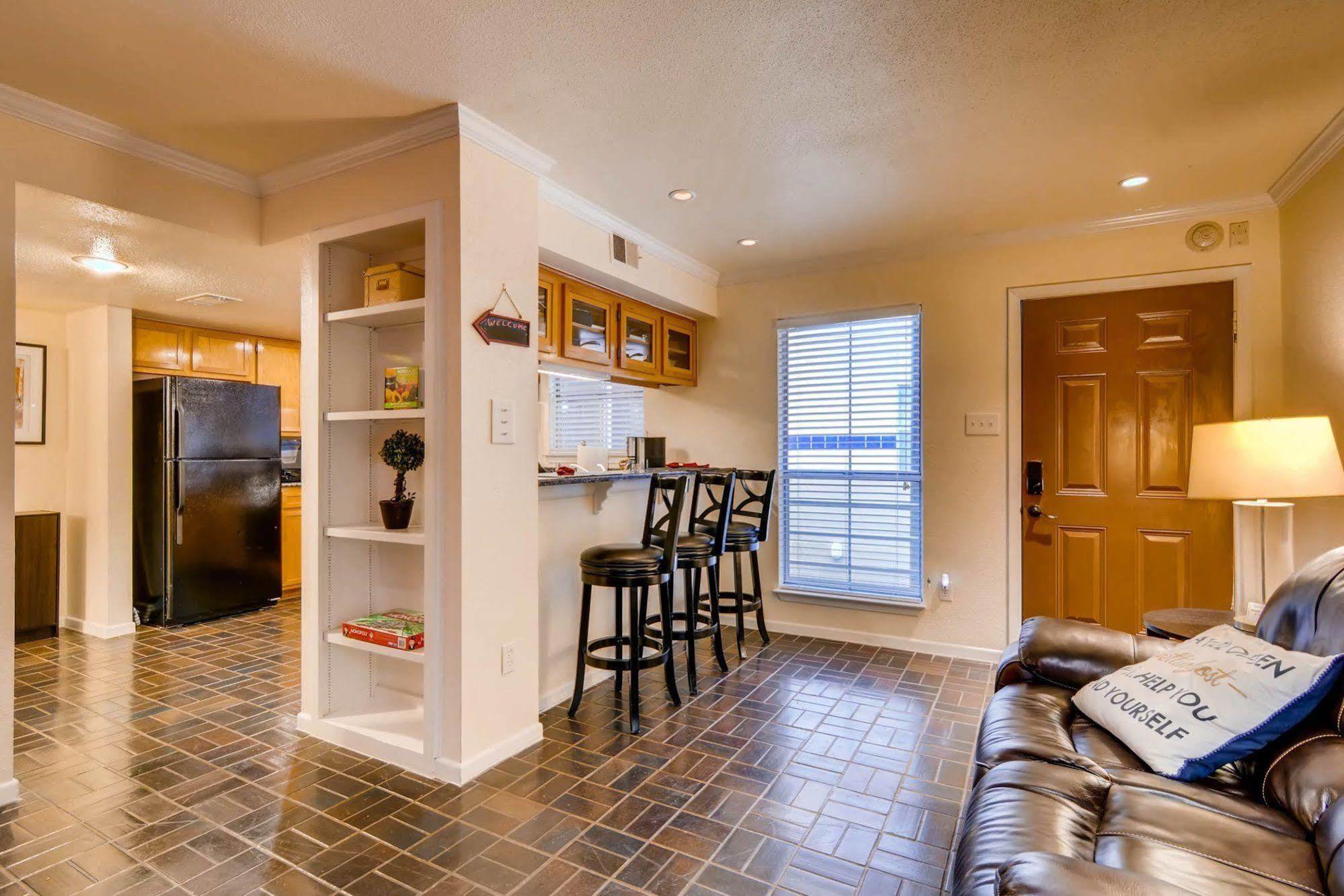 Penthouses At The Railyards Apartment Austin