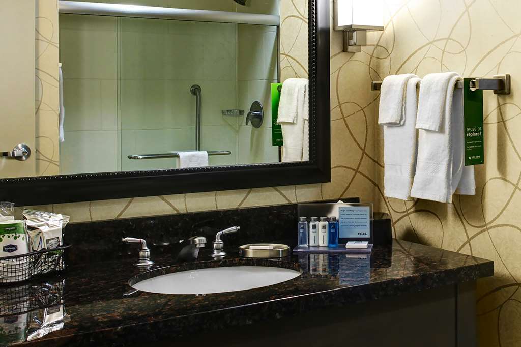Hotel Hampton And Capitol 3*
