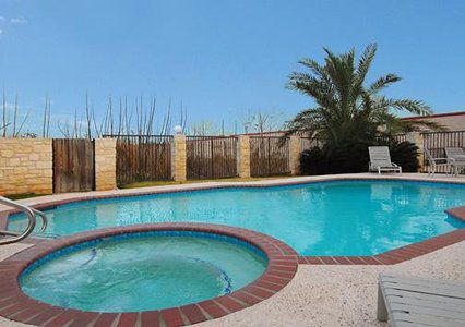 Hotel Comfort Nw Lakeline Austin