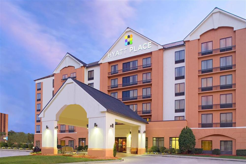 Hyatt Place Arboretum 3*