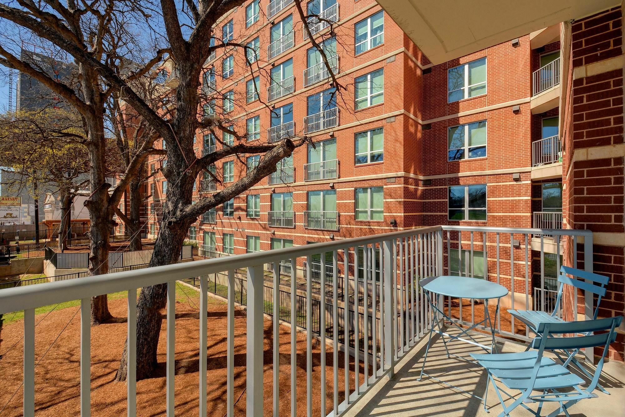 Locale Austin - Rainey Street Apartment Austin