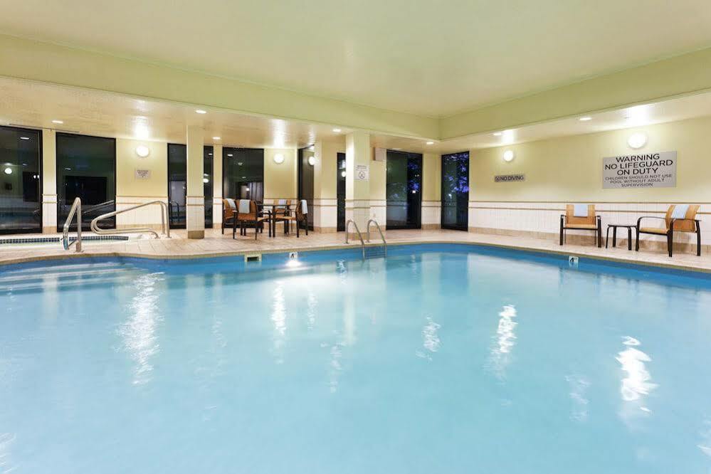 Courtyard By Marriott The Domain Area Hotel Austin