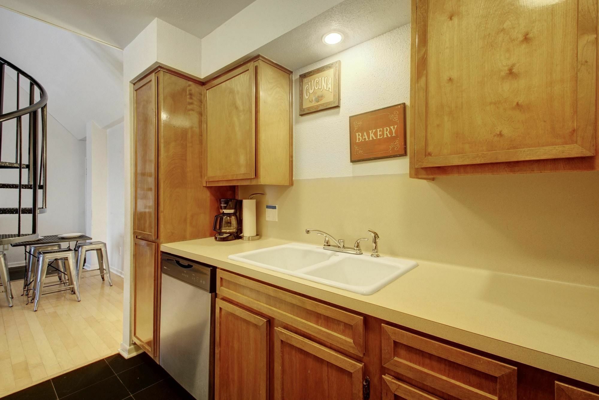 Austinstays 4 Bedroom Downtown Austin