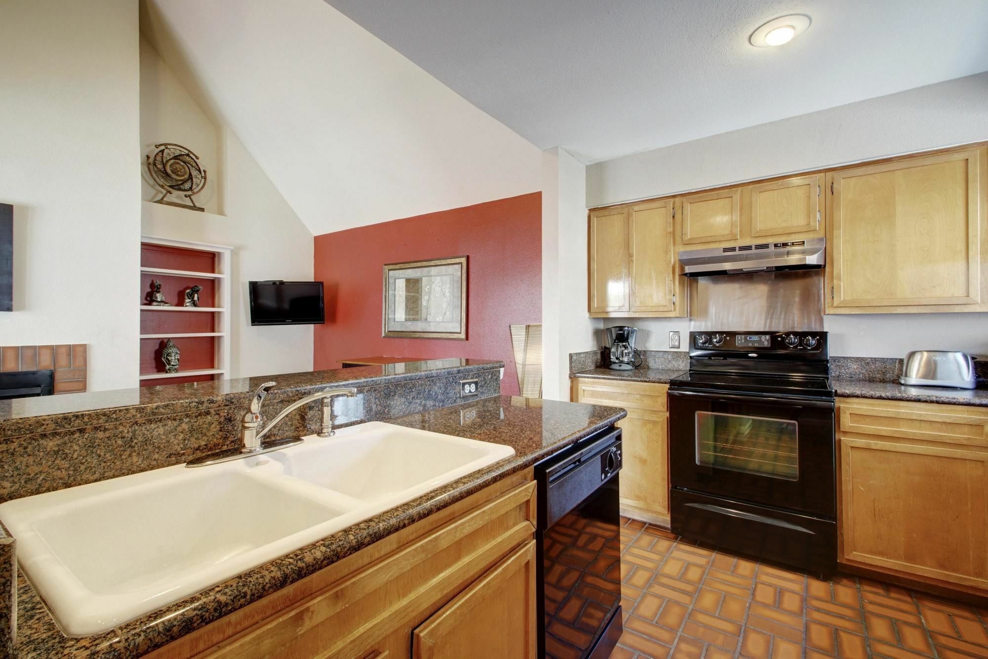 Austinstays 2 Bedroom Downtown Apartment Austin