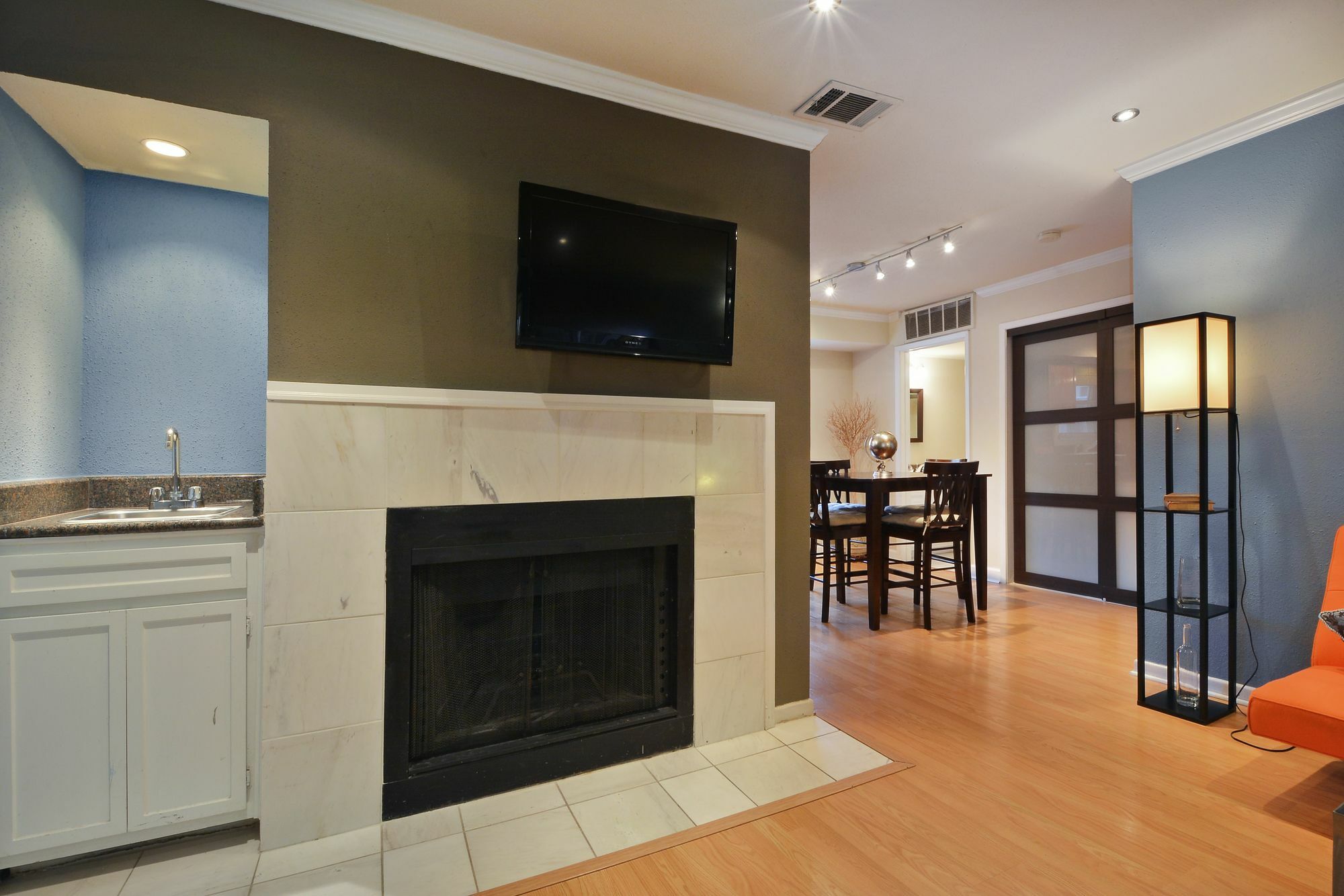 Apartment 1 Bedroom Downtown Austinstays