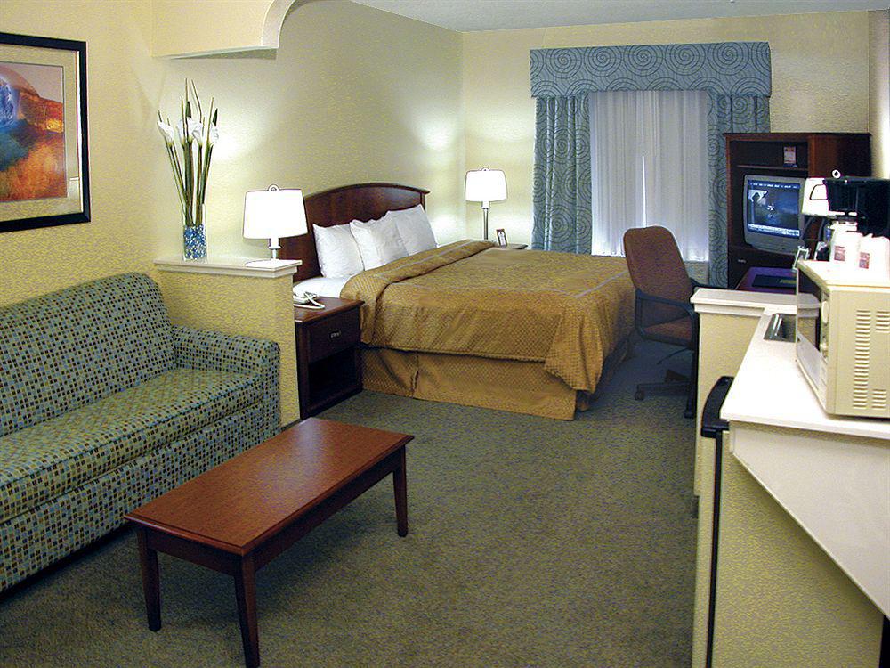 Comfort Nw Lakeline Hotel Austin