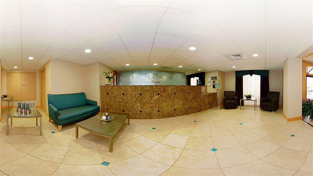 Comfort Nw Lakeline Hotel 3*