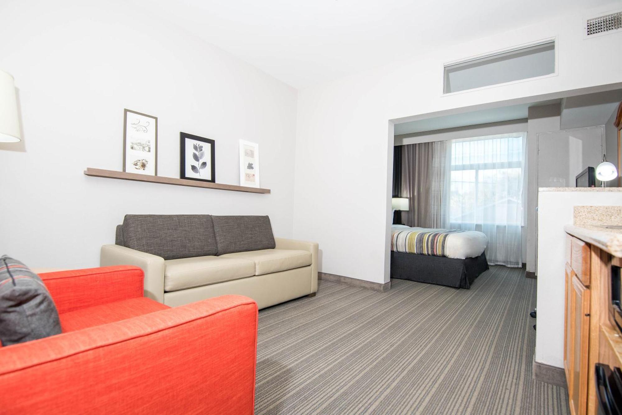 Country & By Radisson, Austin-university, Tx 3*