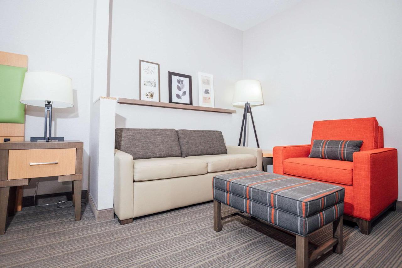 Country & By Radisson, Austin-university, Tx